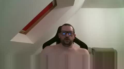 breton online show from 02-12-26, 03:01