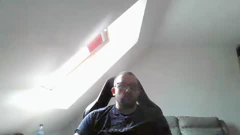 breton online show from 05-05-26, 04:59