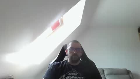 breton online show from 05-08-26, 11:37