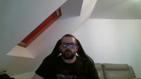 breton online show from 05-18-26, 07:41
