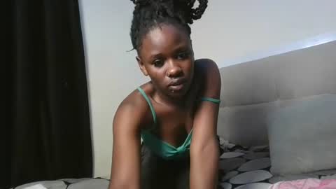 Snapshot of mamaapussy chatting on 01-13-26, 03:50 mamaa online show from 01-13-26, 03:50