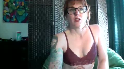 mamafoxxx911 online show from 09-24-25, 03:15