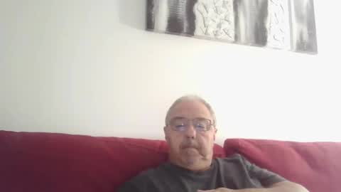 Snapshot of mambow99 chatting on 10-04-25, 07:12 OLDMANFREE online show from 10-04-25, 07:12