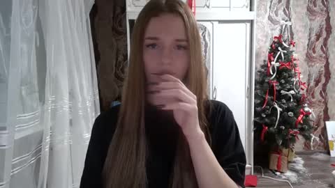 Mamie Trish online show from 12-03-24, 08:50