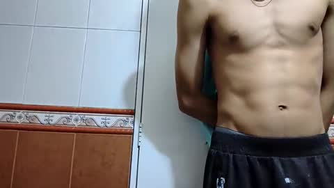 Snapshot of mamm7772024 chatting on 02-16-26, 01:51 Mickey online show from 02-16-26, 01:51