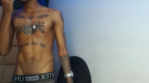 man_san11 online show from 09-24-25, 04:10