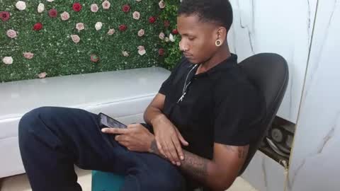 Snapshot of man_san11 chatting on 12-16-25, 03:17 man_san11 online show from 12-16-25, 03:17