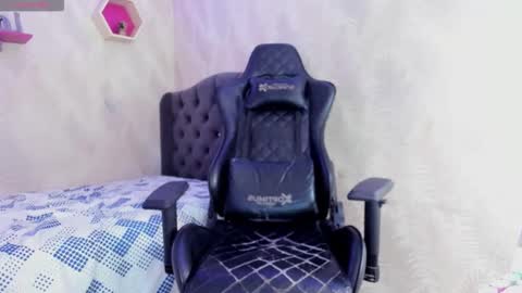 Snapshot of man_san11 chatting on 01-16-26, 04:33 man_san11 online show from 01-16-26, 04:33