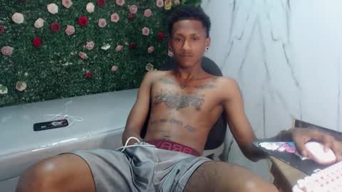 Snapshot of man_san11 chatting on 03-10-26, 03:28 man_san11 online show from 03-10-26, 03:28