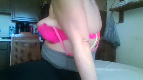 mindy22 online show from 04-05-26, 08:39