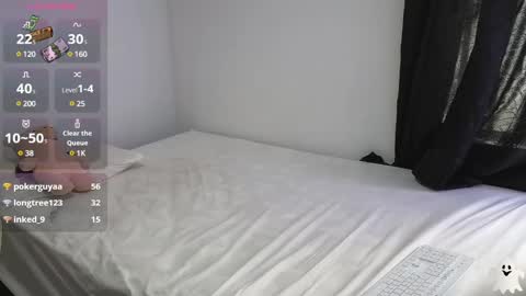 Snapshot of mandy_renzon1_ chatting on 12-05-24, 04:44 M A N D Y online show from 12-05-24, 04:44
