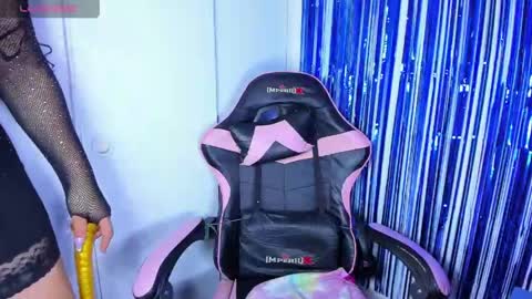 Mandy Mosquera online show from 05-19-26, 01:56