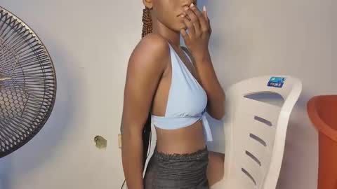 mandymia online show from 11-17-25, 04:07