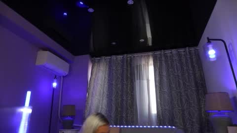 Anto Lovense is Active My pleasure is in your hands Private is Open online show from 09-18-25, 06:37