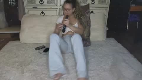 Mandy Moans online show from 12-31-24, 12:25