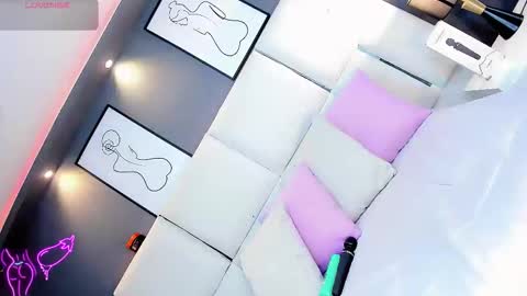 manellyksparklee online show from 06-05-26, 01:39
