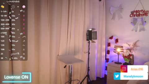 Snapshot of manelyk_10 chatting on 12-10-24, 08:27 online show from 12-10-24, 08:27