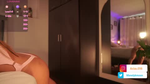 Snapshot of manelyk_10 chatting on 02-06-25, 05:51 online show from 02-06-25, 05:51