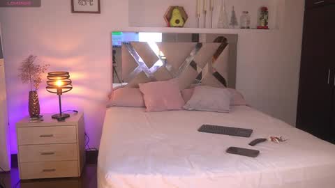 Snapshot of manelyk_10 chatting on 02-28-25, 04:42 online show from 02-28-25, 04:42