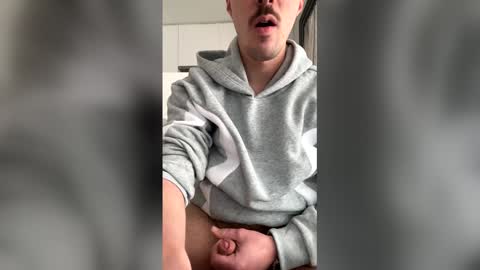 Snapshot of mangoloco92 chatting on 02-02-26, 02:16 mangoloco92 online show from 02-02-26, 02:16