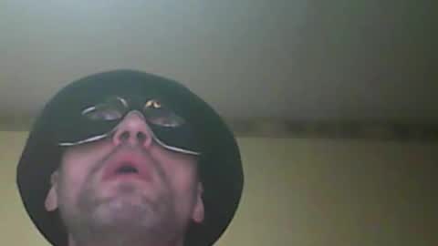 Snapshot of maniakruls chatting on 02-09-26, 06:34 maniakruls online show from 02-09-26, 06:34