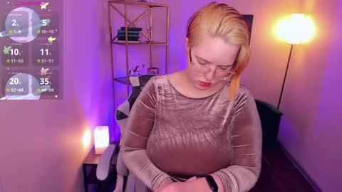 manic_pixie_ online show from 04-18-26, 03:38