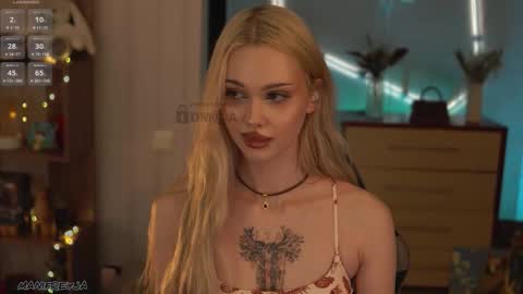 Snapshot of manifreyja chatting on 03-14-26, 10:59 Amelie online show from 03-14-26, 10:59