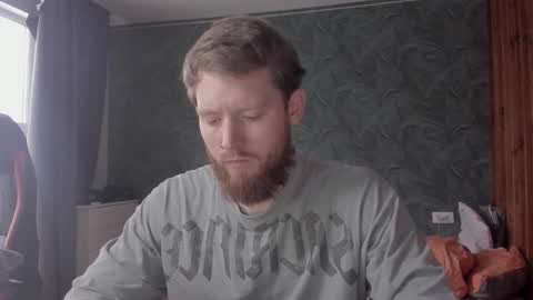 Snapshot of manjerk_on_cb chatting on 11-25-25, 10:59 Arthur online show from 11-25-25, 10:59