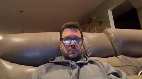mankav73 online show from 06-11-26, 03:59