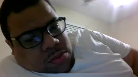 Snapshot of manly22 chatting on 11-17-25, 04:07 TIM online show from 11-17-25, 04:07