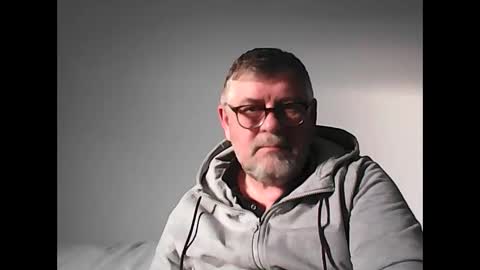 Snapshot of mann67 chatting on 11-21-25, 08:24 mann67 online show from 11-21-25, 08:24