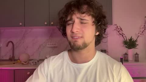 Snapshot of manolein chatting on 11-09-25, 07:34 manolein online show from 11-09-25, 07:34