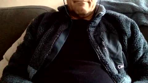 Manpo online show from 12-21-24, 12:38