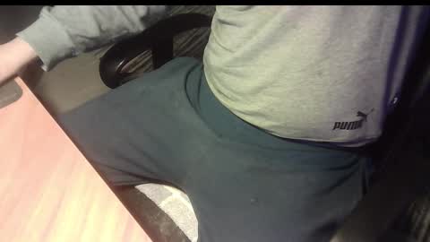 Snapshot of manswed chatting on 01-08-26, 09:33 manswed online show from 01-08-26, 09:33