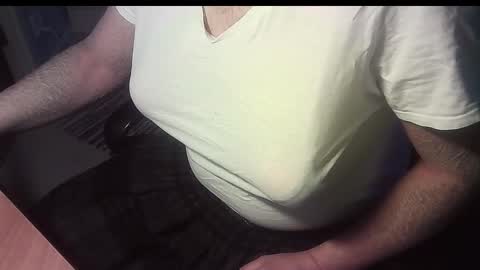 Snapshot of manswed chatting on 02-18-26, 07:04 manswed online show from 02-18-26, 07:04