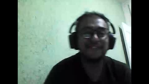 Snapshot of manu_hb chatting on 10-22-25, 06:57 manu_hb online show from 10-22-25, 06:57