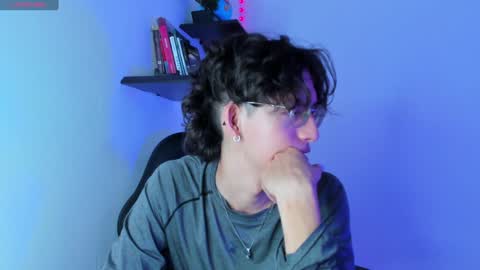 Manuel online show from 01-23-25, 07:40