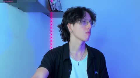 Manuel online show from 02-11-25, 07:48