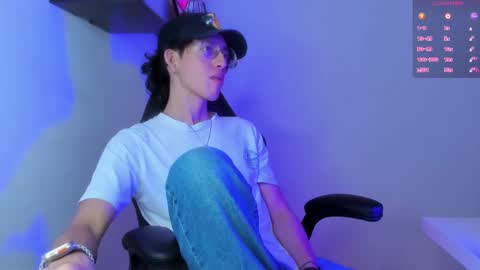 Manuel online show from 02-13-25, 07:31