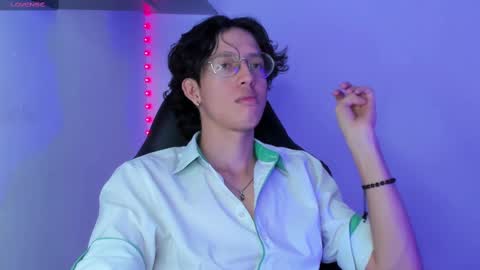 Manuel online show from 03-01-25, 07:48