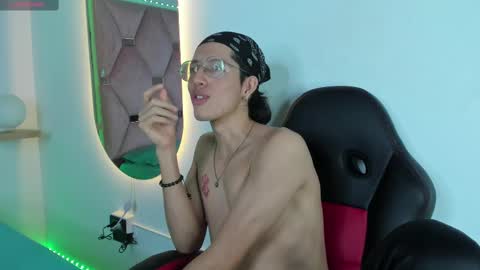 Manuel online show from 03-04-25, 11:32