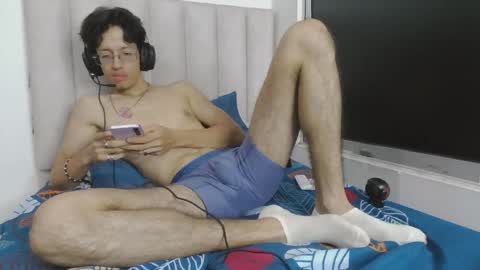 Manuel online show from 05-03-26, 12:05