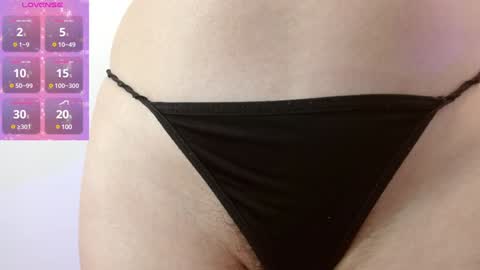 Angela online show from 02-01-25, 11:10