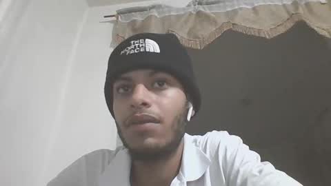 Snapshot of manuel444rl chatting on 02-02-25, 10:46 Manuel RL online show from 02-02-25, 10:46