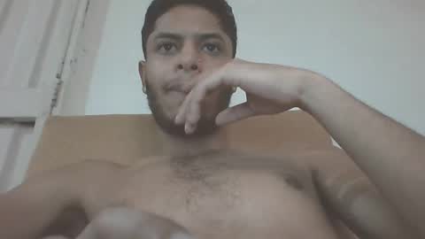 Snapshot of manuel444rl chatting on 02-02-25, 08:08 Manuel RL online show from 02-02-25, 08:08