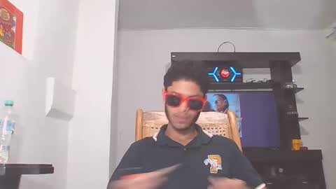 Snapshot of manuel444rl chatting on 03-03-25, 07:28 Manuel RL online show from 03-03-25, 07:28