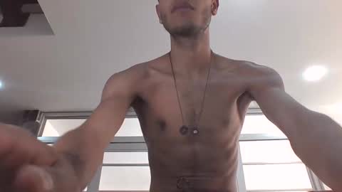 Snapshot of manuel444rl chatting on 10-30-25, 02:51 Manuel RL online show from 10-30-25, 02:51