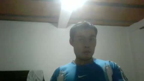 Snapshot of manuel9810 chatting on 09-10-25, 03:39 manuel9810 online show from 09-10-25, 03:39