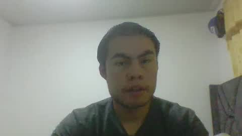 Snapshot of manuel9810 chatting on 12-19-25, 10:28 manuel9810 online show from 12-19-25, 10:28