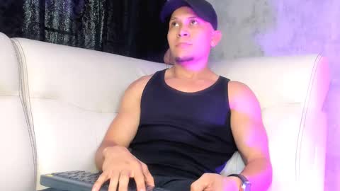 Manuel online show from 09-21-25, 08:32